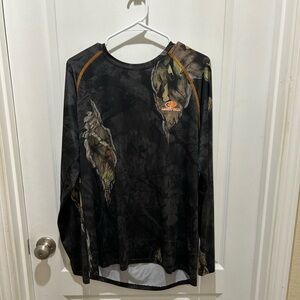 Mossy Oak Camouflage Long Sleeve with Orange Detail